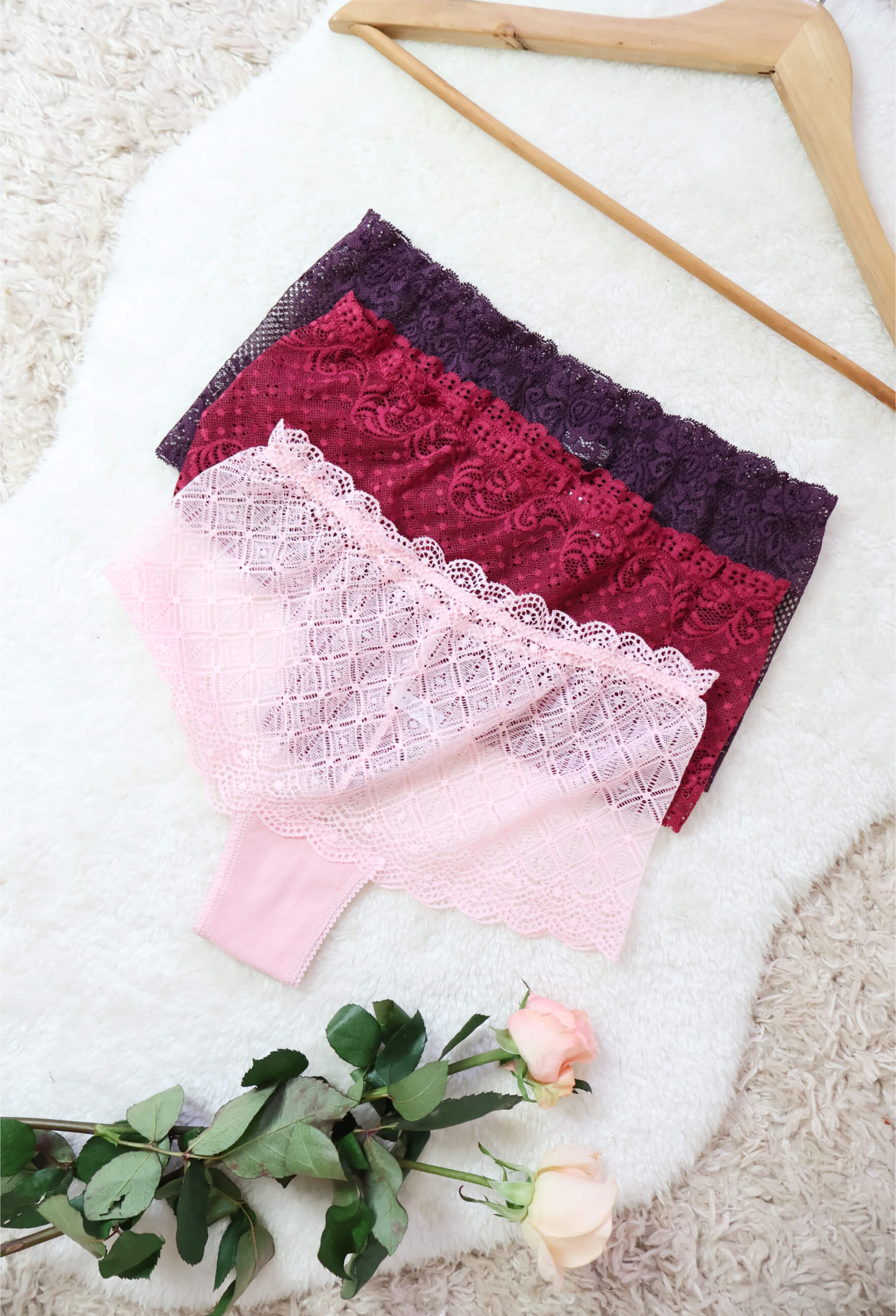 Lot de culotte femme en dentelle Secrets Of Sweet 